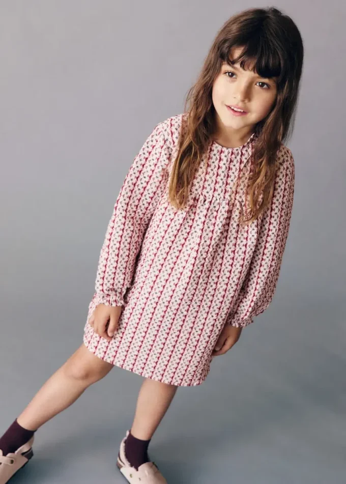 Krátké šaty s potiskem