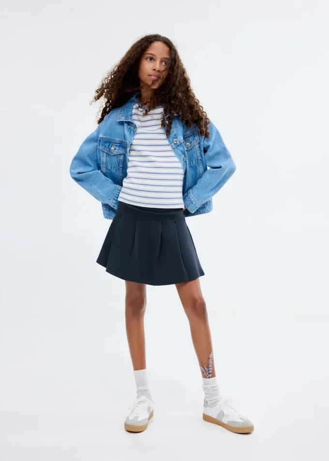 Krátká bavlněná sukně Krátká bavlněná sukně