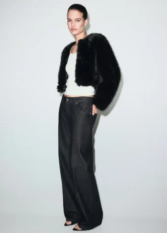 Krátká bunda z umělé kožešiny