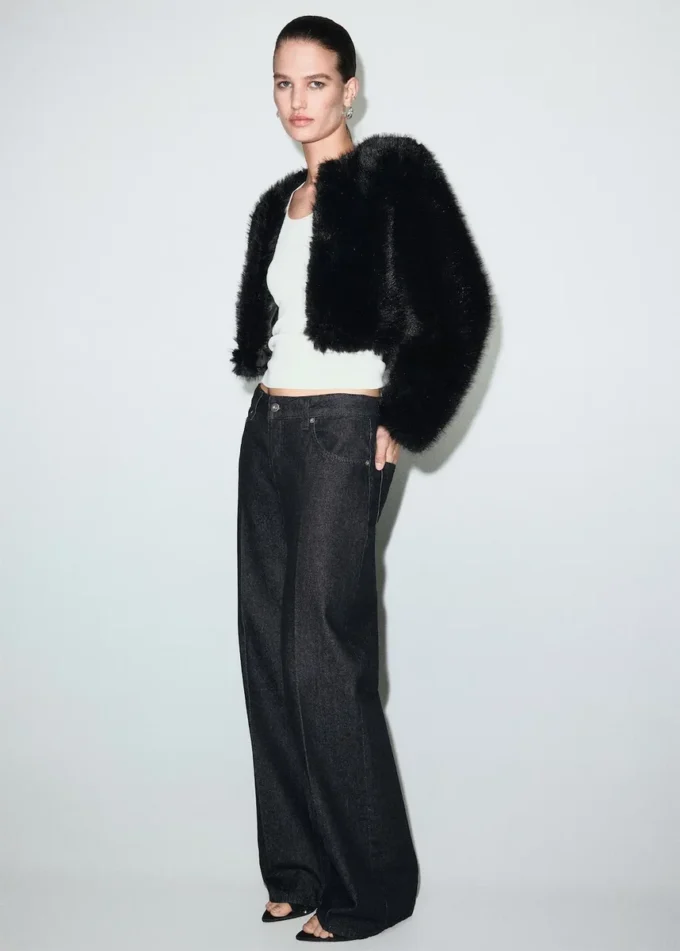 Krátká bunda z umělé kožešiny Krátká bunda z umělé kožešiny