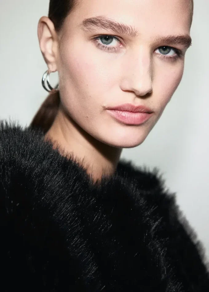 Krátká bunda z umělé kožešiny Krátká bunda z umělé kožešiny