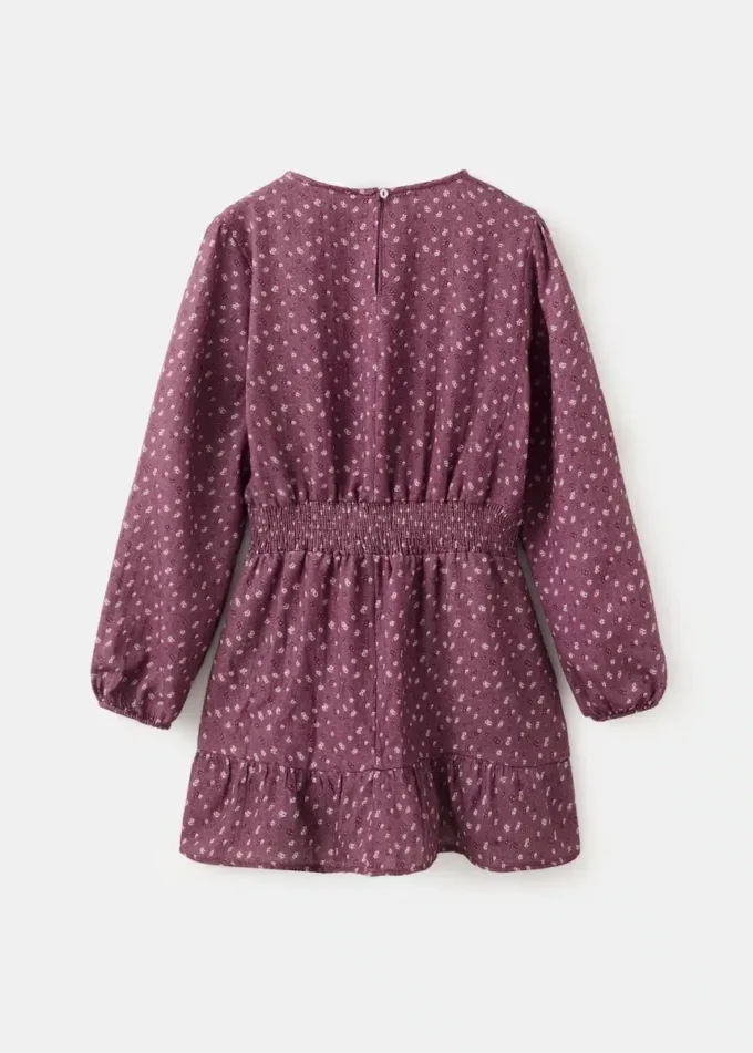 Květinové šaty se shrnováním Květinové šaty se shrnováním