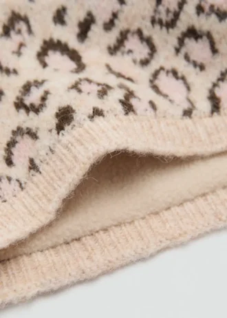 Šála s leopardím potiskem