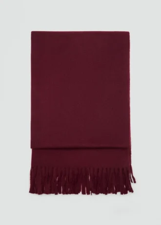 Šála s třásněmi