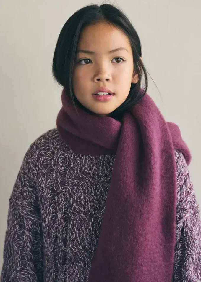 Šála s třásněmi