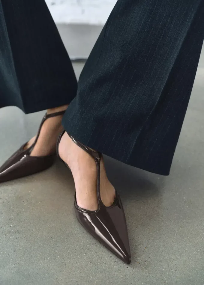 Lakované boty na nízkém podpatku Lakované boty na nízkém podpatku