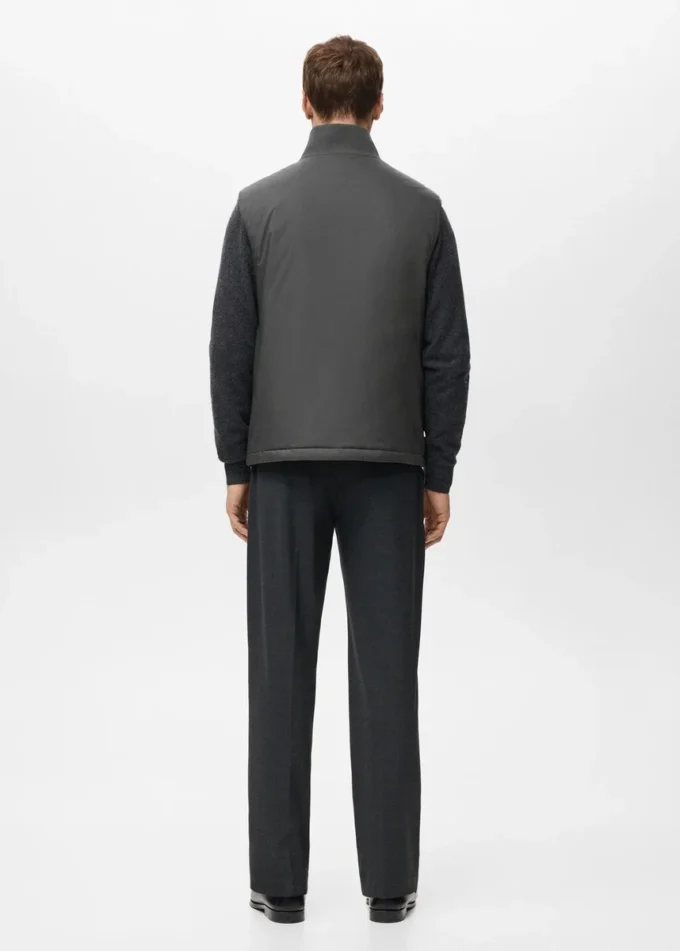 Lehká prošívaná vesta Lehká prošívaná vesta