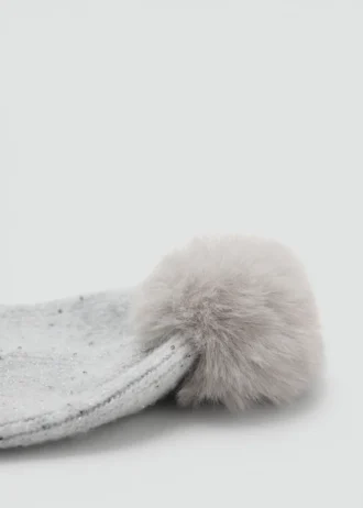 Lesklý klobouk s flitry