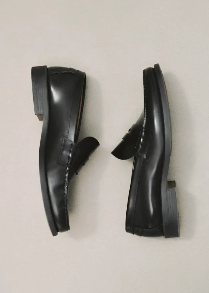 Loafers z patinované kůže Loafers z patinované kůže