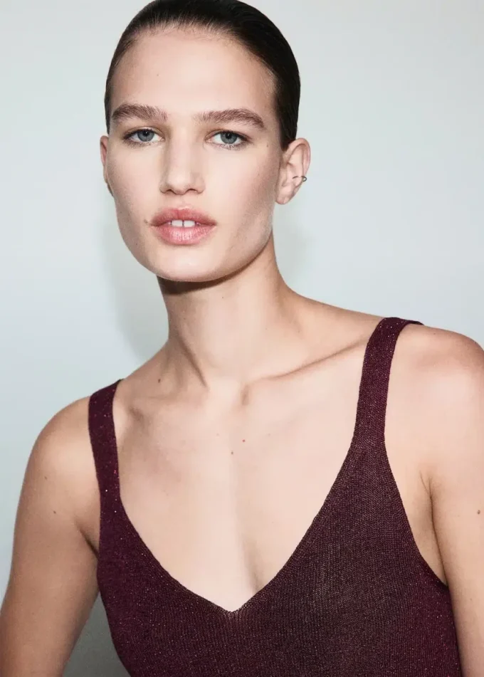 Lurexový pletený top s výstřihem do V Lurexový pletený top s výstřihem do V