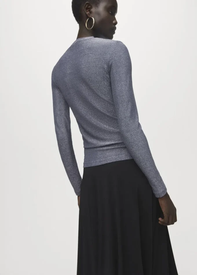 Lurexové tričko s perkinsovým výstřihem Lurexové tričko s perkinsovým výstřihem