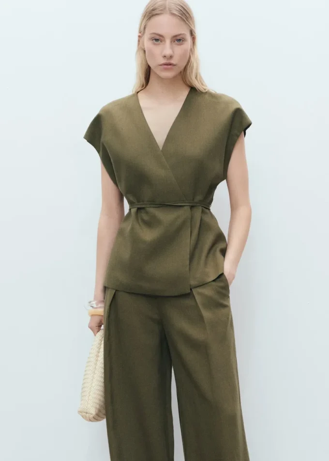 Lyocellový zavinovací top Lyocellový zavinovací top