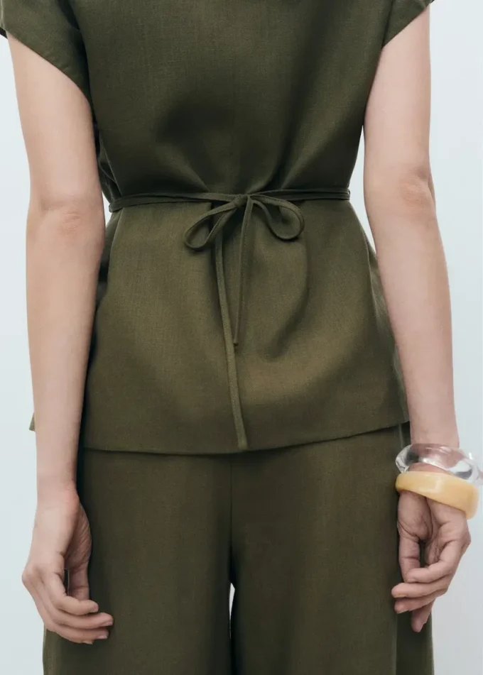 Lyocellový zavinovací top Lyocellový zavinovací top