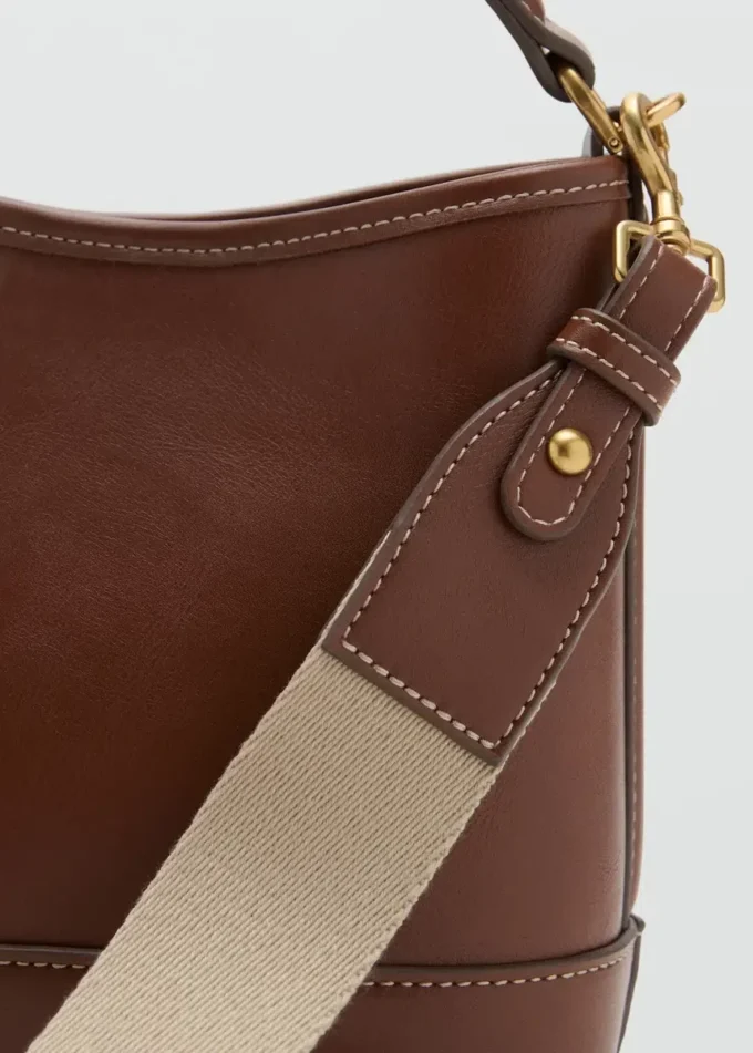 Malá taška typu bucket Malá taška typu bucket