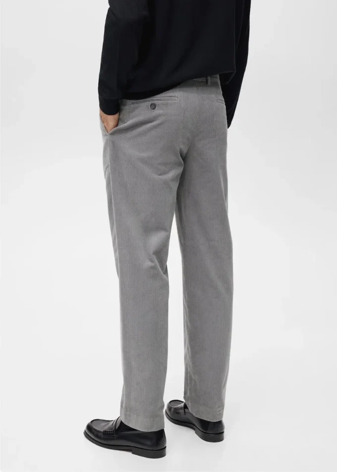 Manšestrové kalhoty s regular střihem Manšestrové kalhoty s regular střihem