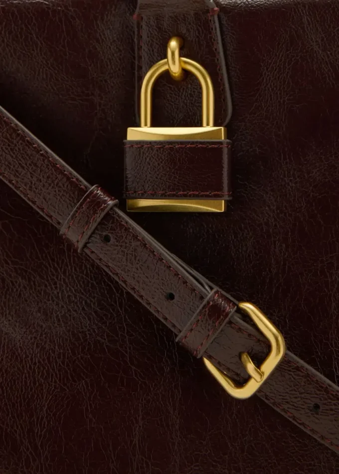 Maxi lesklá kabelka s popruhy