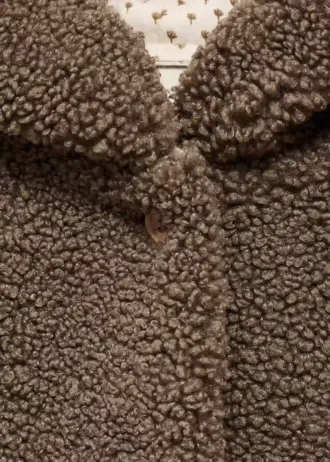 Medvídek s kapucí a ušima