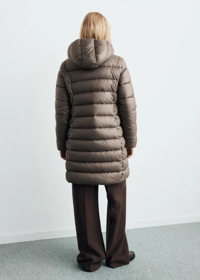 Midi prošívaná bunda s kapucí