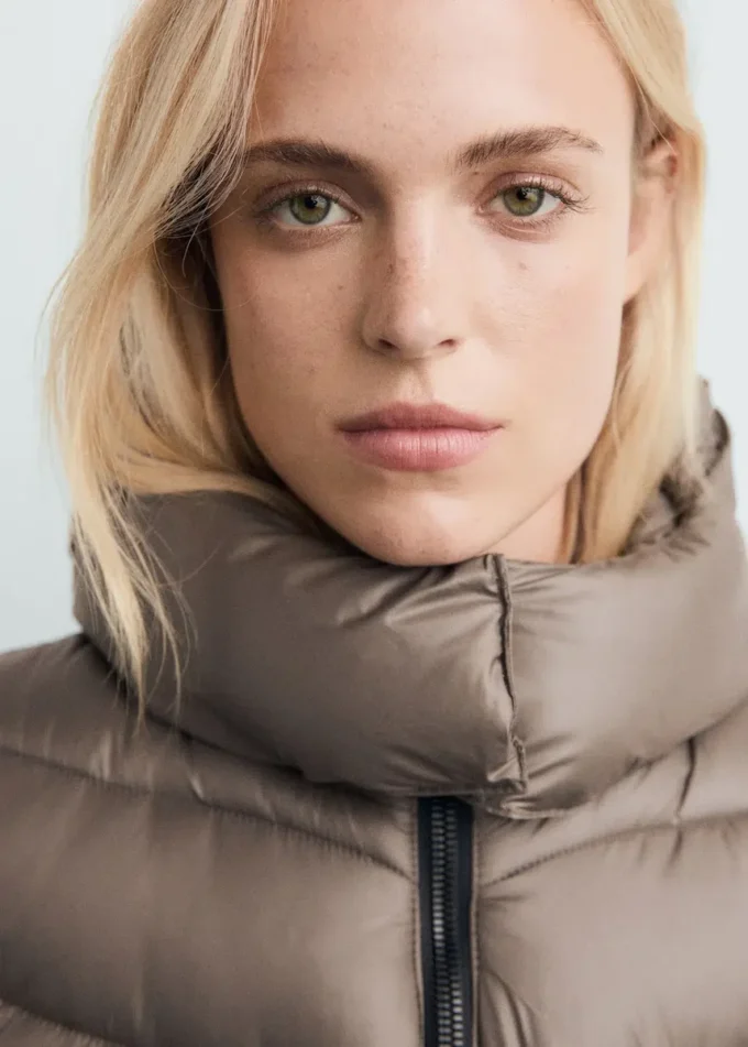 Midi prošívaná bunda s kapucí