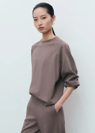 Mikina s kulatým výstřihem