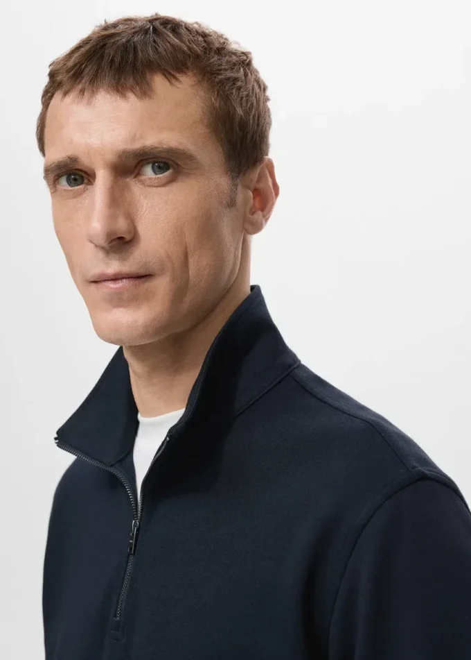 Mikina s regular střihem a zipem u krku Mikina s regular střihem a zipem u krku