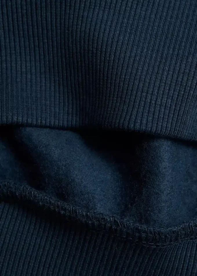 Mikina s vyšívanou hvězdou Mikina s vyšívanou hvězdou