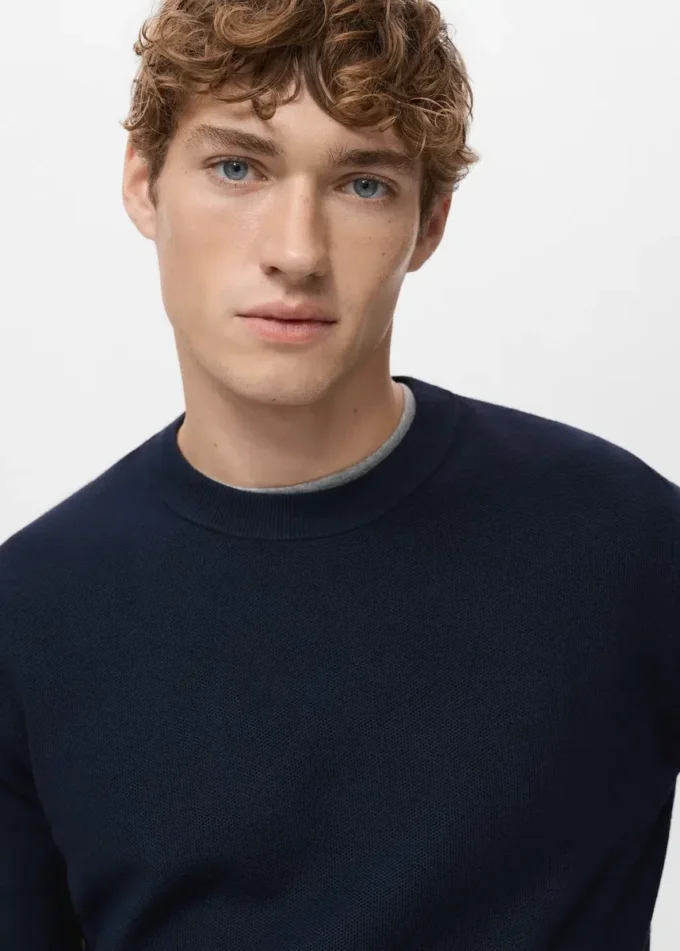 Mikrostrukturovaný bavlněný pletený svetr Mikrostrukturovaný bavlněný pletený svetr