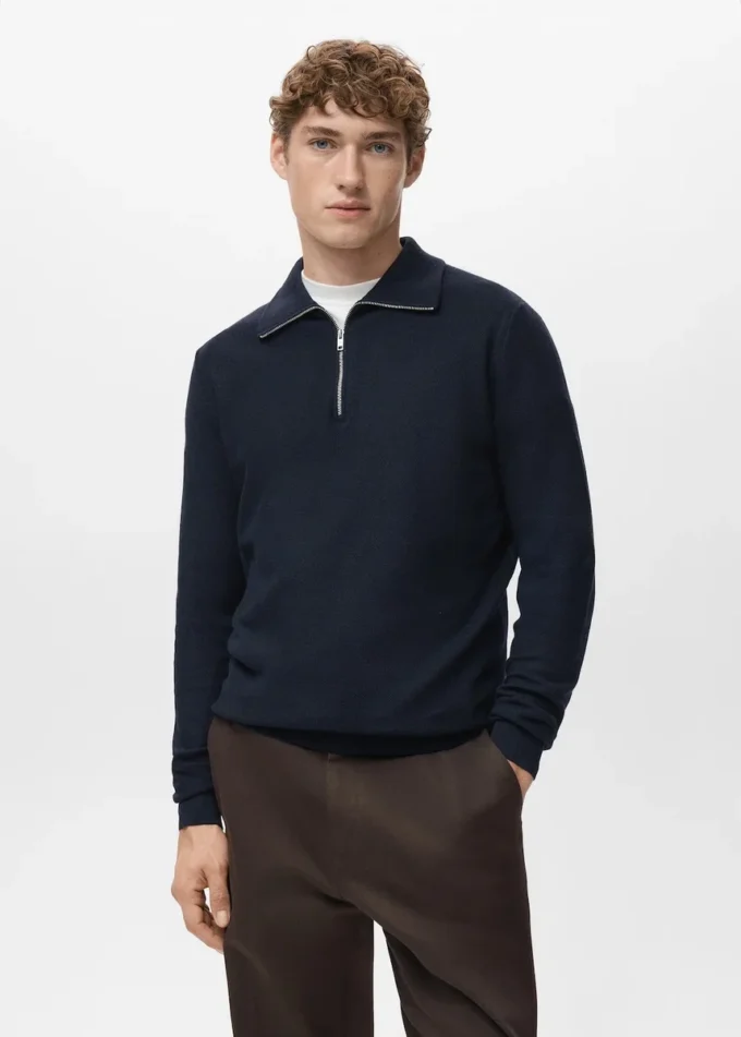 Mikrostrukturovaný svetr se zipem u krku Mikrostrukturovaný svetr se zipem u krku