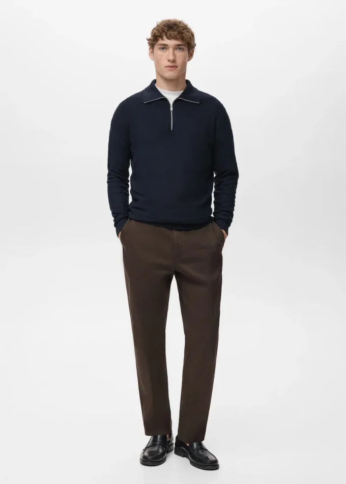 Mikrostrukturovaný svetr se zipem u krku Mikrostrukturovaný svetr se zipem u krku