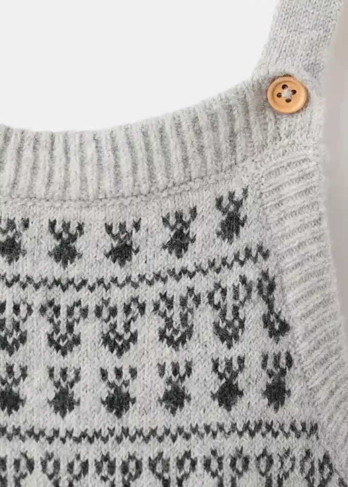 Montérky s vyšívaným lemováním Montérky s vyšívaným lemováním