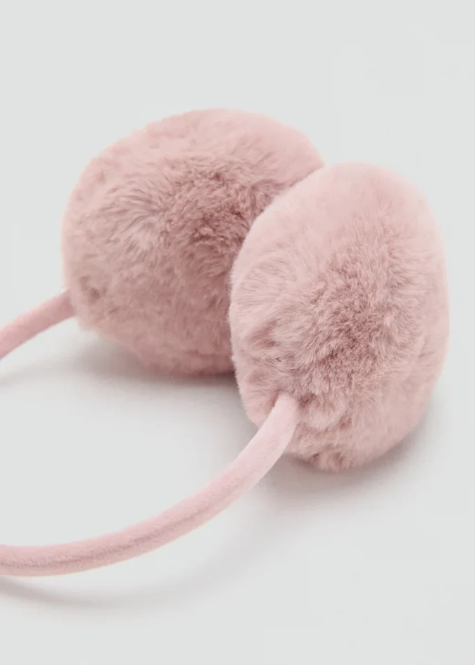 Náušníky s kožešinovým efektem Náušníky s kožešinovým efektem