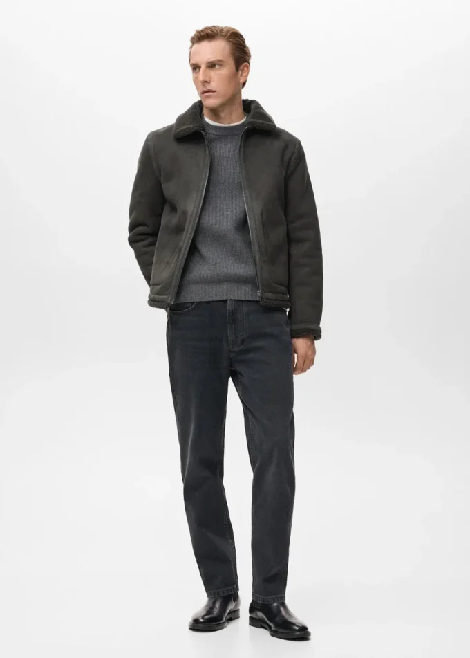 Oboustranná bunda s detaily z ovčí kůže Oboustranná bunda s detaily z ovčí kůže