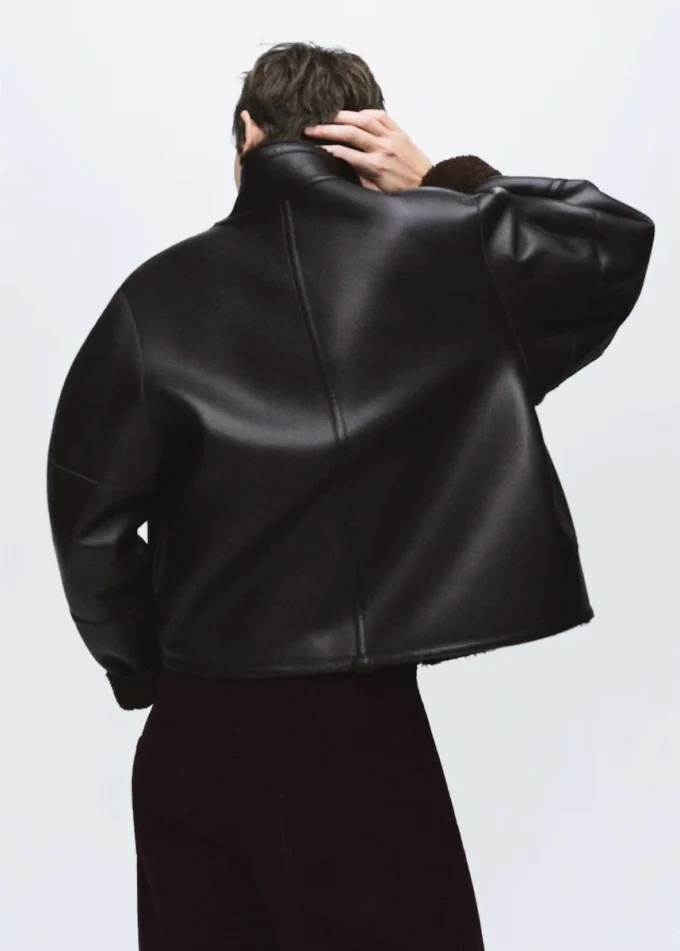 Oboustranná bunda z ovčí kůže Oboustranná bunda z ovčí kůže