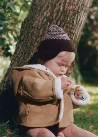 Oboustranný kabát z plyšového materiálu