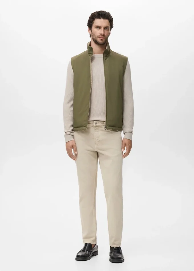 Oboustranná vesta s vodoodpudivou úpravou Oboustranná vesta s vodoodpudivou úpravou