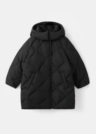Peříčkový kabát s kapucí