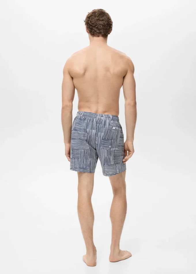 Plavky s více pruhy Plavky s více pruhy