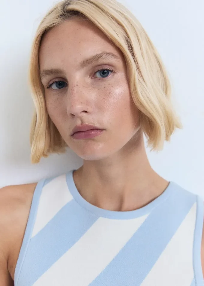 Pletené šaty s ramínky