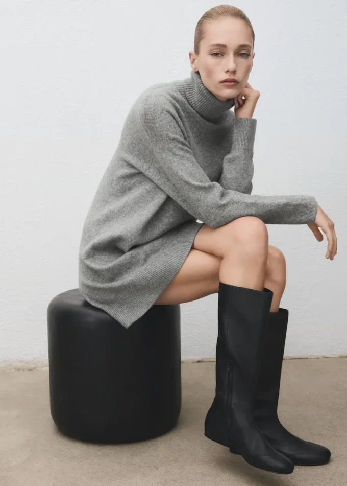 Pletené šaty s rolákem