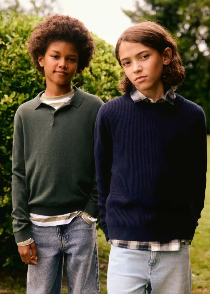 Pletený svetr s rolákem Pletený svetr s rolákem