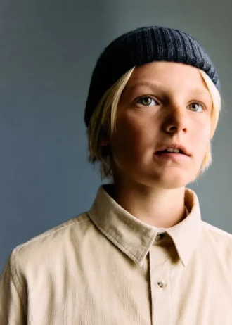 Pletená čepice s ohrnutým lemem