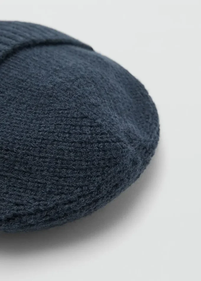Pletená čepice s ohrnutým lemem