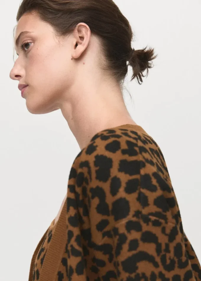 Pletený kardigan s leopardím potiskem Pletený kardigan s leopardím potiskem