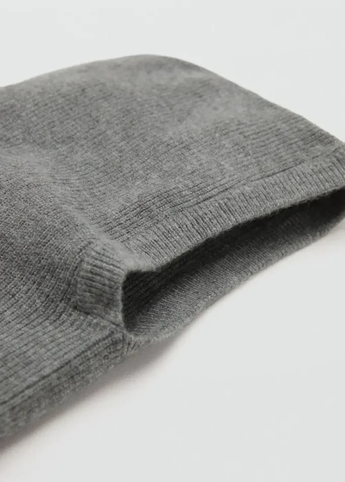 Pletená kukla Pletená kukla