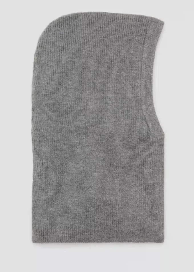 Pletená kukla Pletená kukla