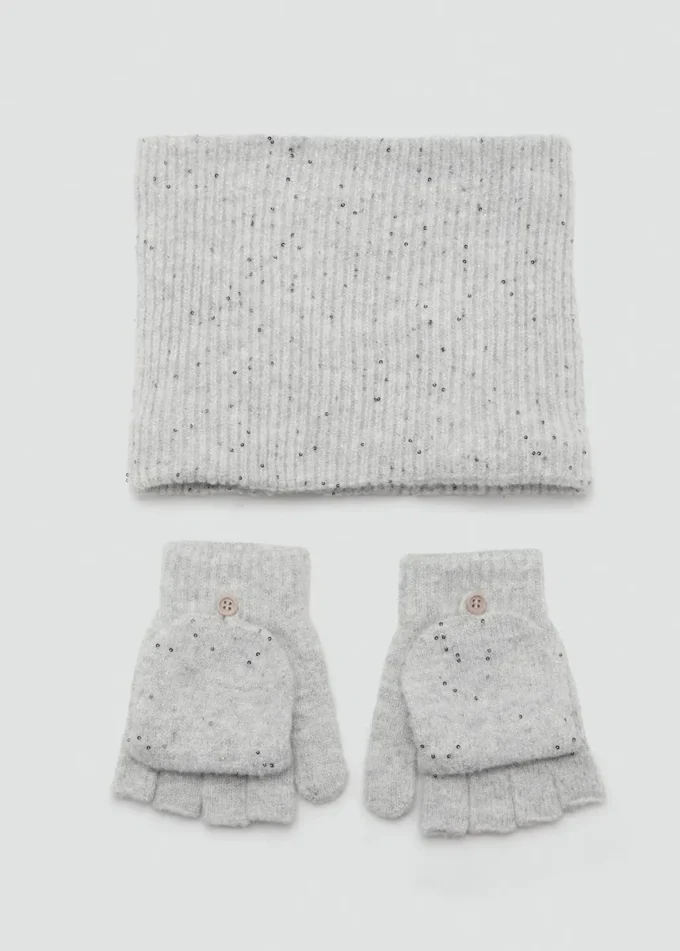 Pletená šála s flitry Pletená šála s flitry