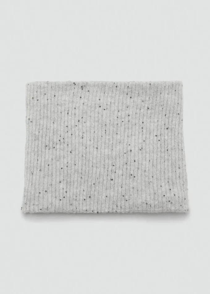 Pletená šála s flitry Pletená šála s flitry