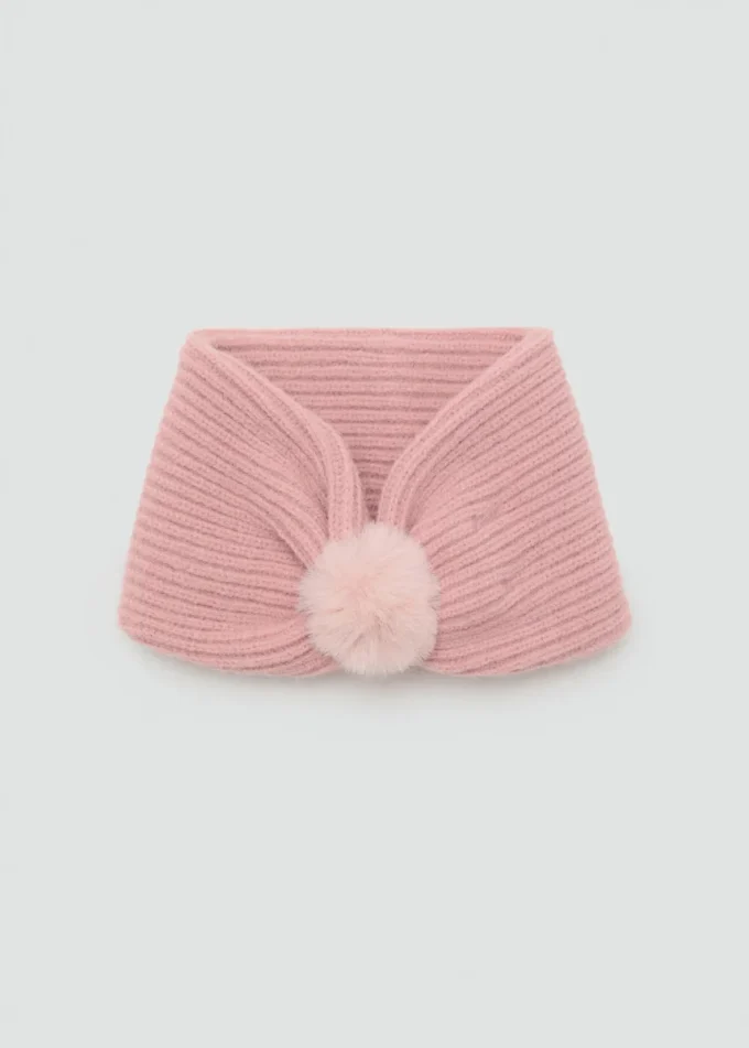 Pletená šála s třásněmi Pletená šála s třásněmi