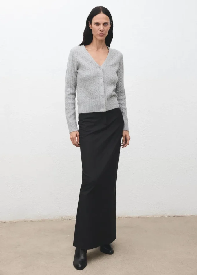 Pletený pletený svetr Pletený pletený svetr