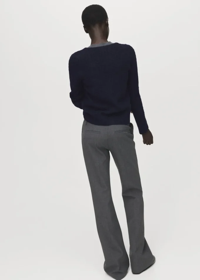 Pletený pletený svetr Pletený pletený svetr